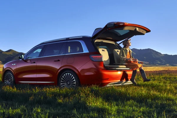 AITO M9: The Flagship SUV Redefining Luxury and Intelligence